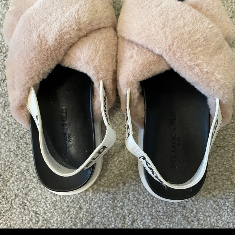 Karl Lagerfeld Faux Fur Slingback  Slides - Picture 4 of 4